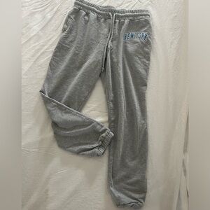 Gray new york sweatpants